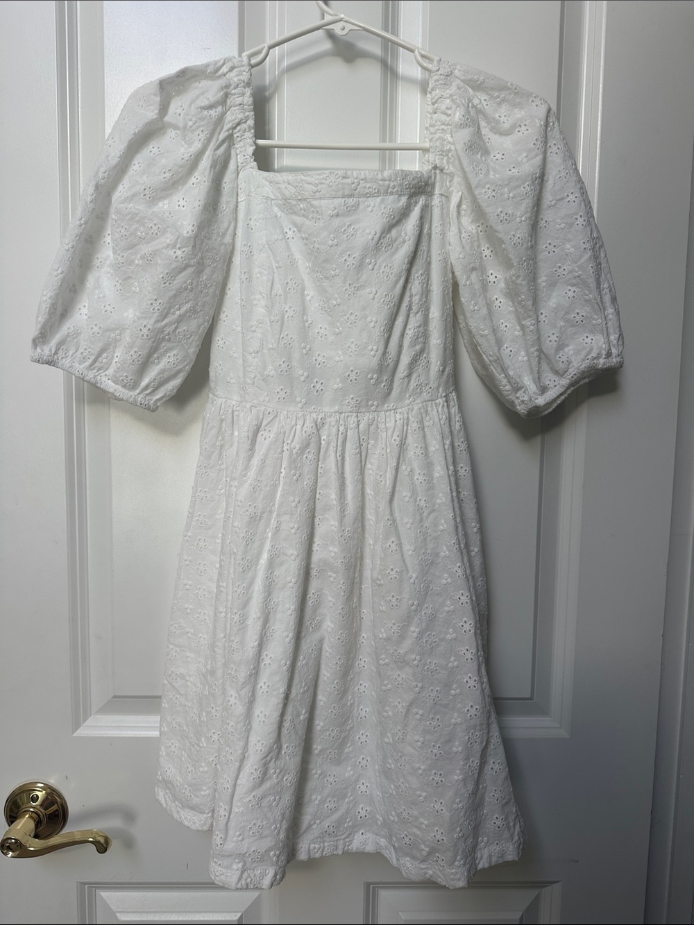 American Eagle Outfitters White Eyelet Puff Sleeve Mini Dress
